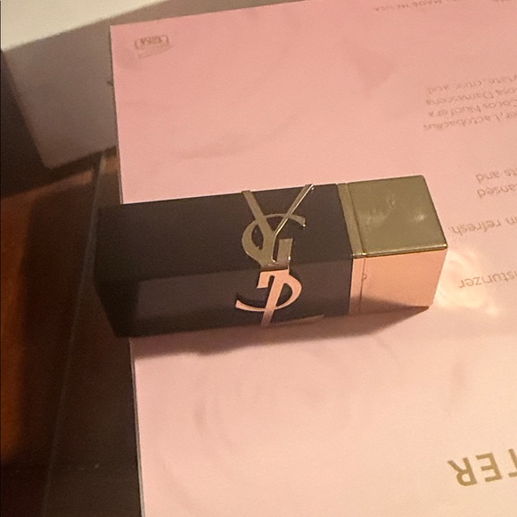 Ysl - Picture 3 of 3